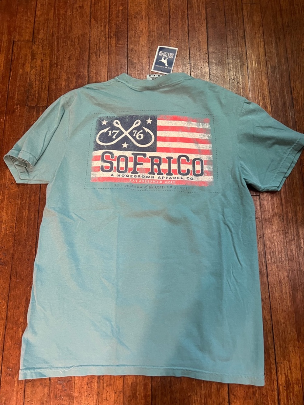 NWT Southern Fried Cotton Men's Flag/ Hook Pocket SS T-Shirt- Seafoam